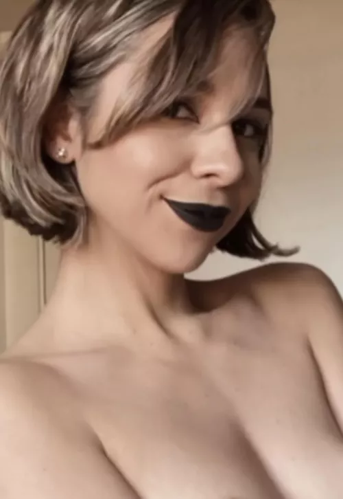 I just cut my long hair off but I’m thinking about going shorter..what do you think?