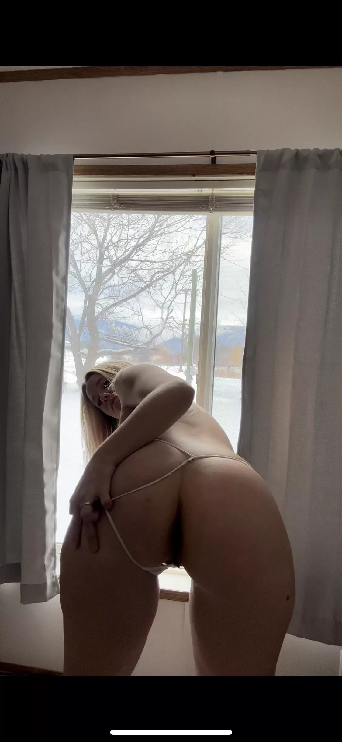 I like to give my neighborhood something to talk about 😉