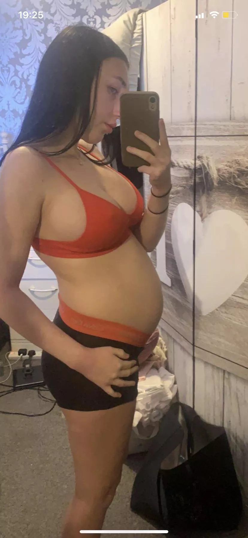 I need some new bras my boobs won’t stop growing 😔