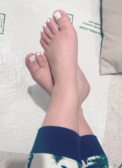 I want another pedicure. What colour shall I go for next? 💅🏻