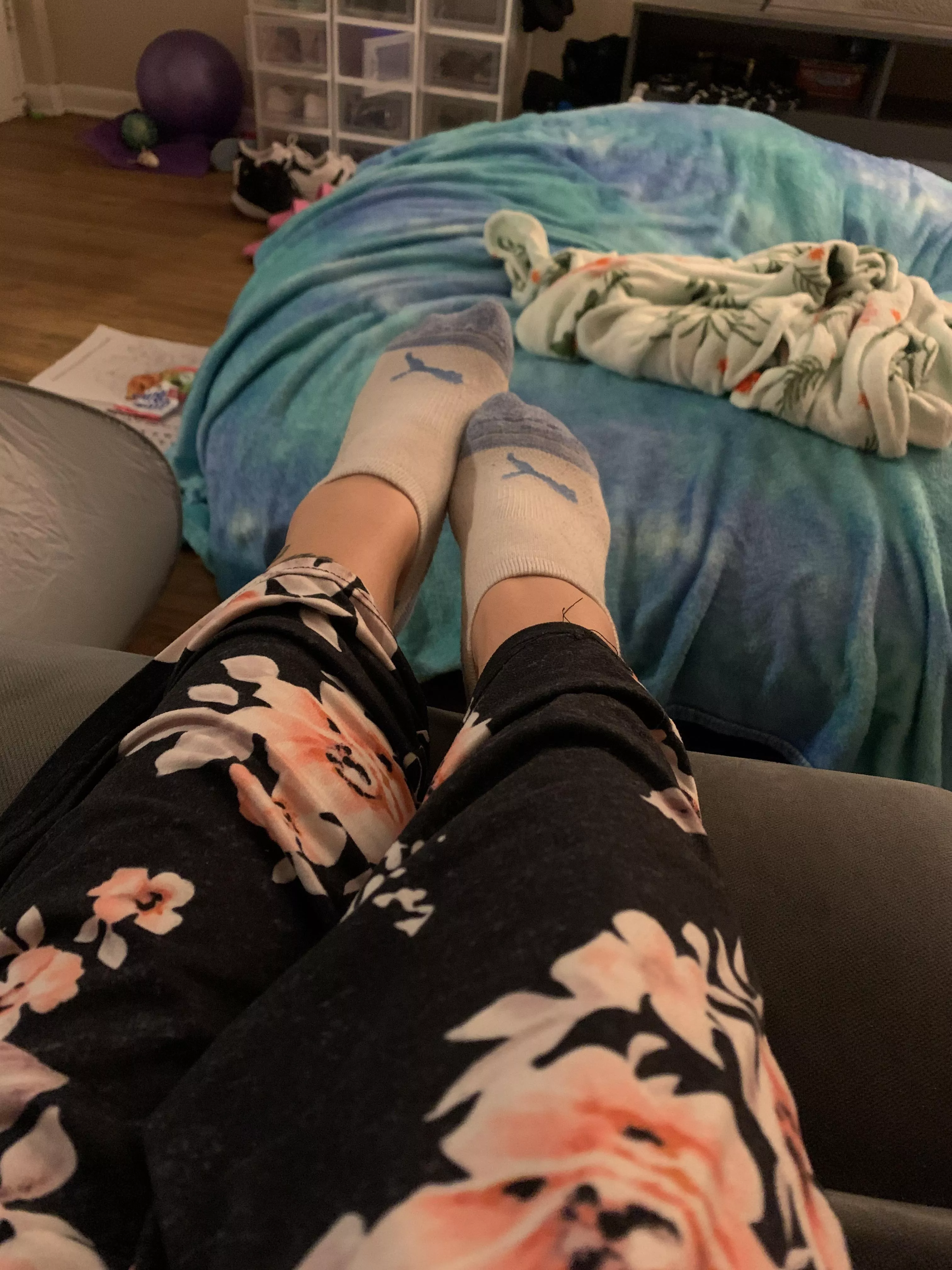 I wish my sock covered feet were resting on your face ❤️