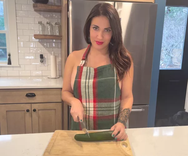 I’m great with a cucumber. 😏 44 [F]