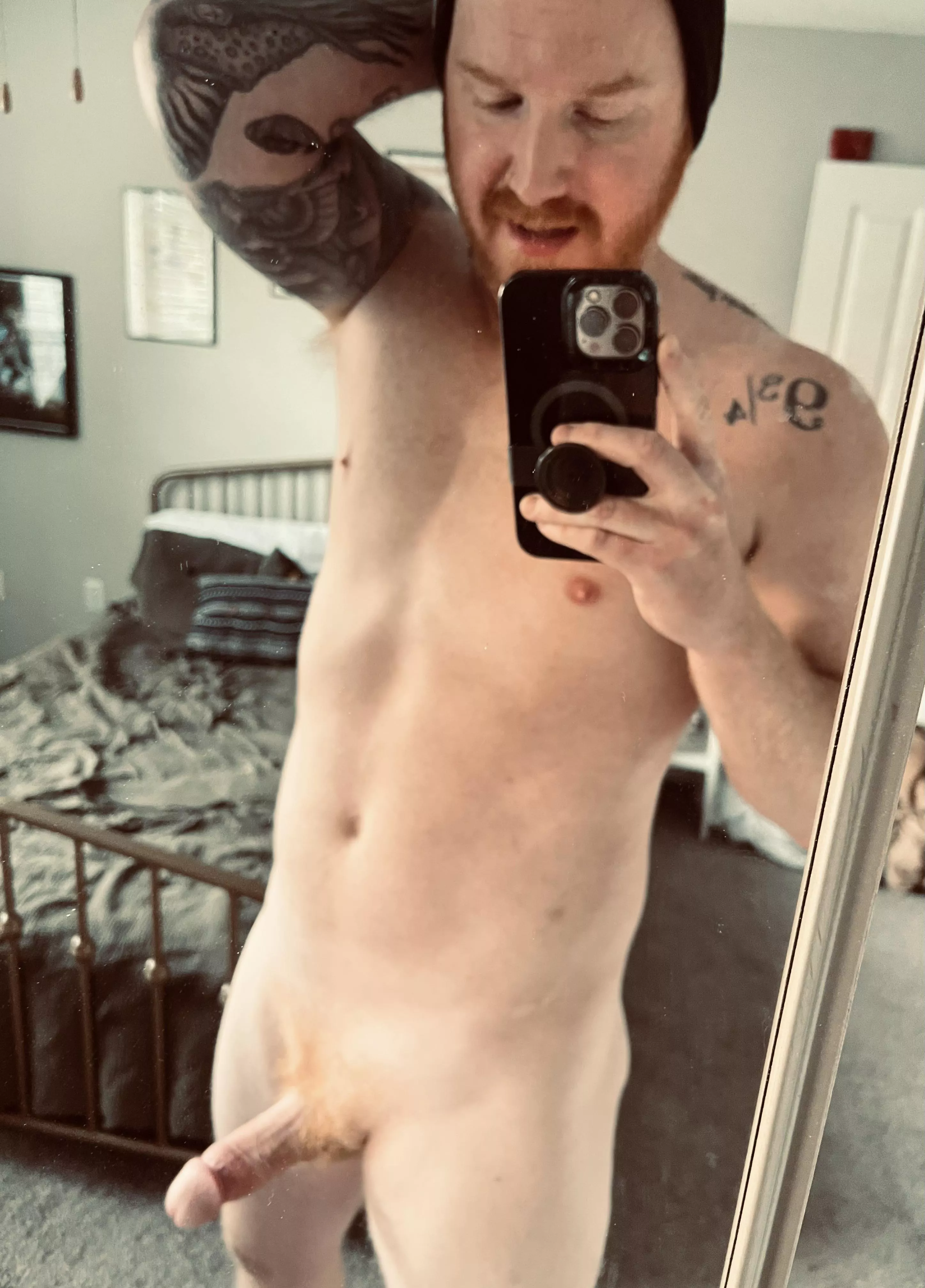 It’s a little cold this (m)orning, but I can keep you warm 🔥