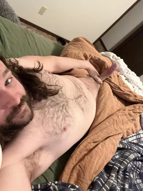 I’ve no one to share my bed with this morning [35]