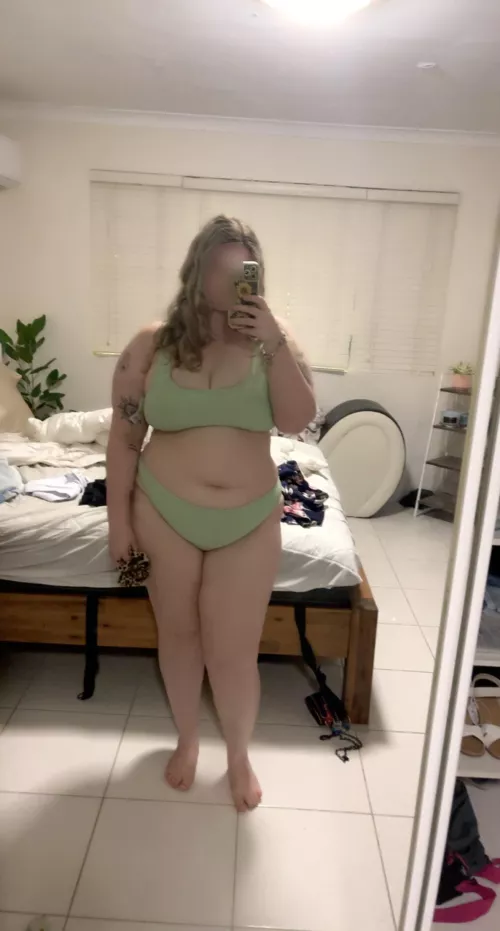 just enough cellulite to be hot 🌶