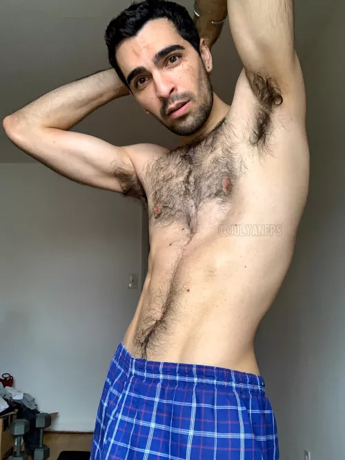 Leave work and come taste these armpits instead