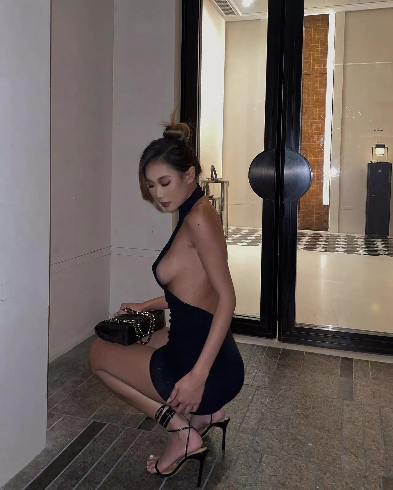 Love the way she fixes her shoe