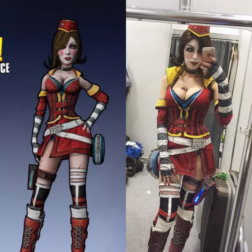Moon Moxxi side by side cosplay by dariarooz