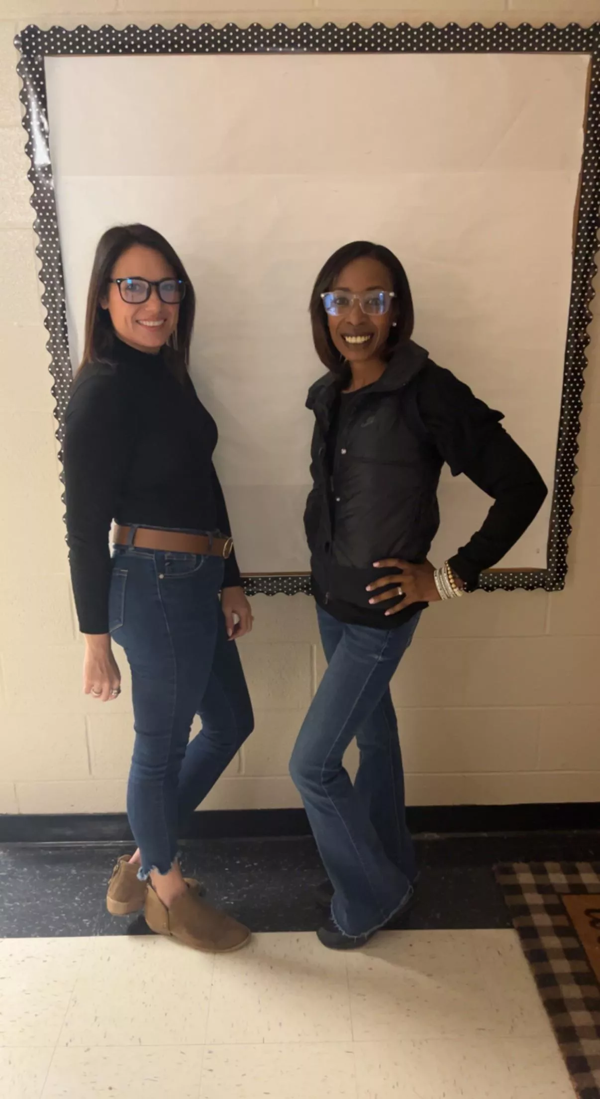 [Mrs] seeing double 😉work is better with _PrettyPeaches_