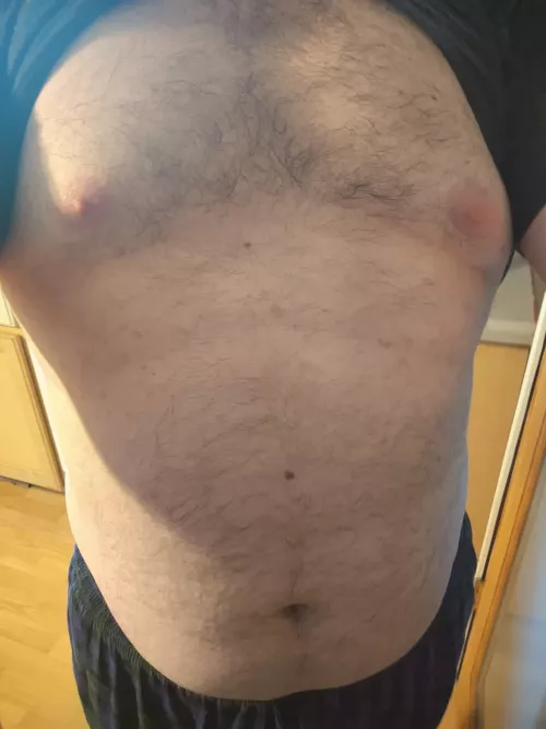 My body is deprived of kisses. 😉