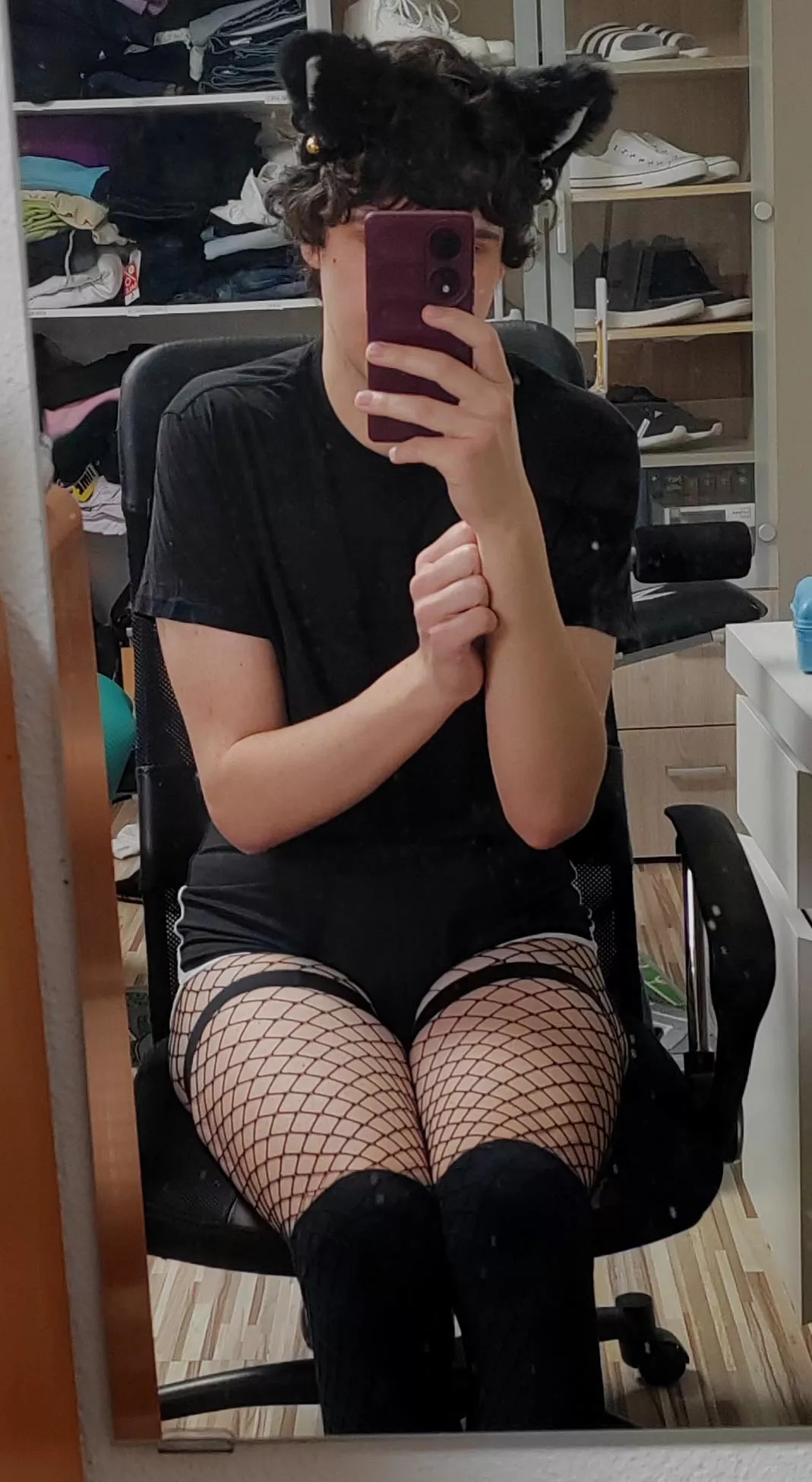 Please say something nice to me💕