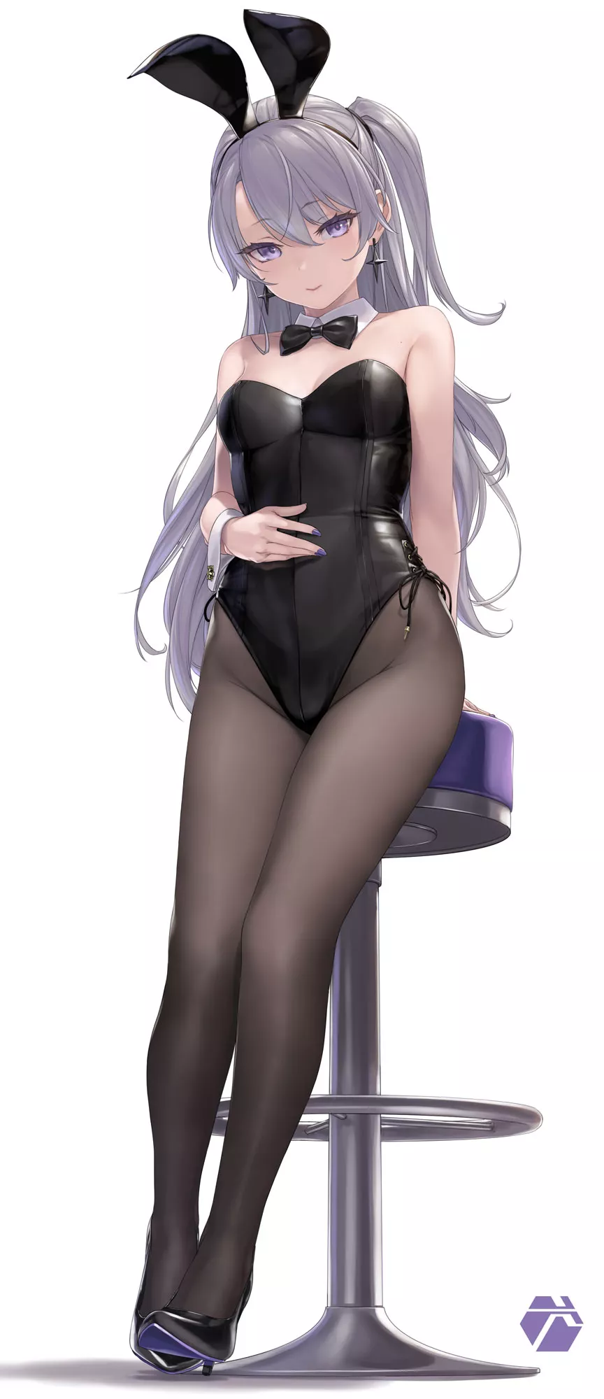 Silver-Haired Bunny Girl