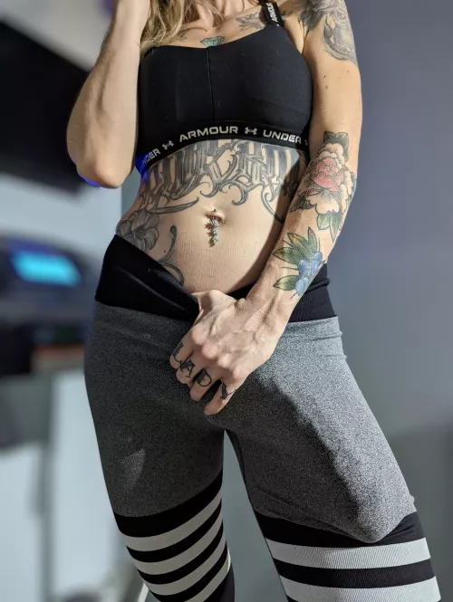 The treadmill next to me is open, any takers?