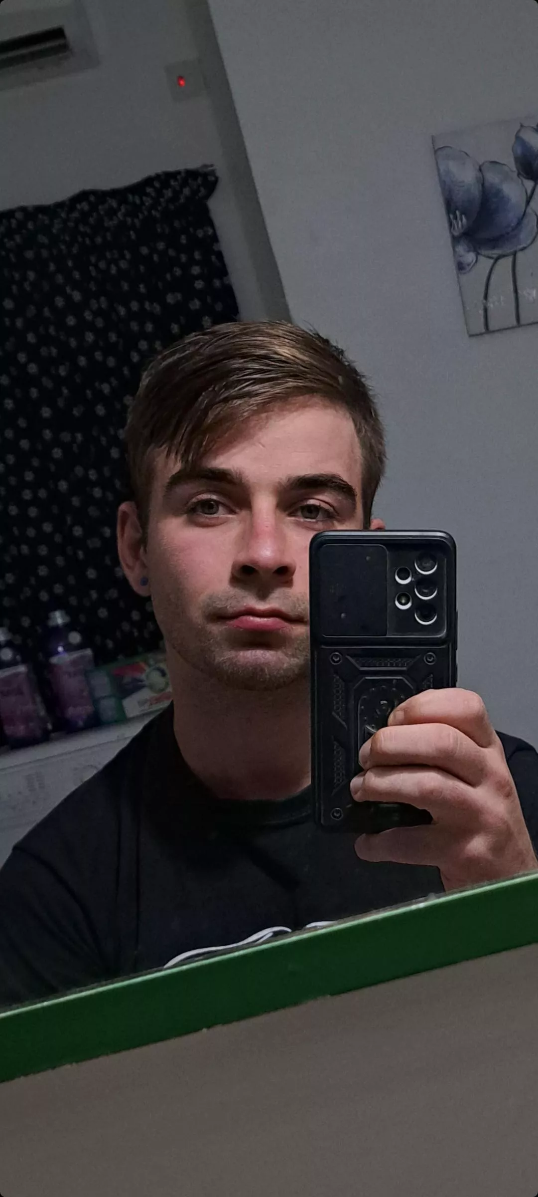 When you shave your beard and you realize that you look like a 15-year-old