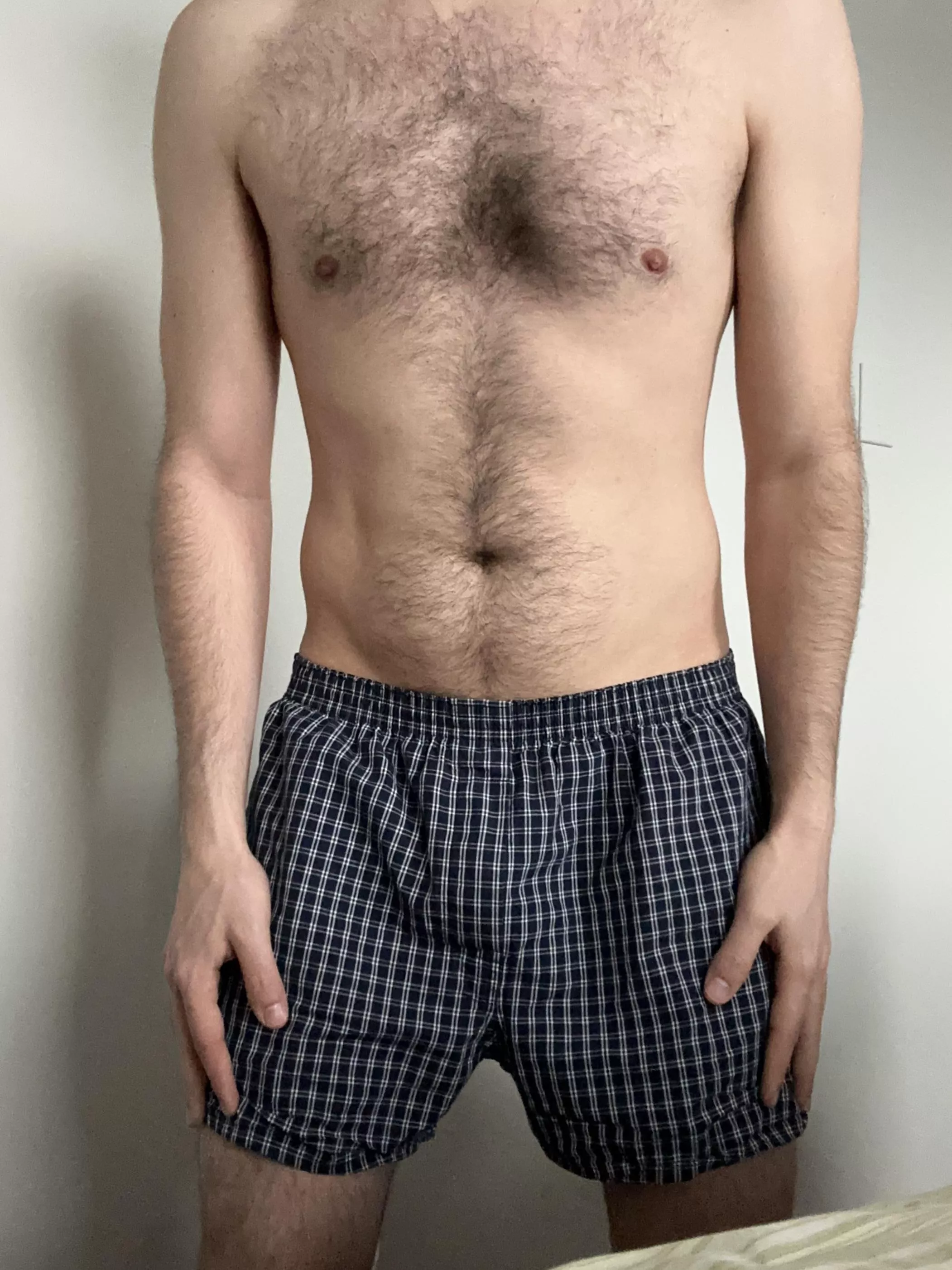 Who’s cumming over? Boxer shorts only!😜