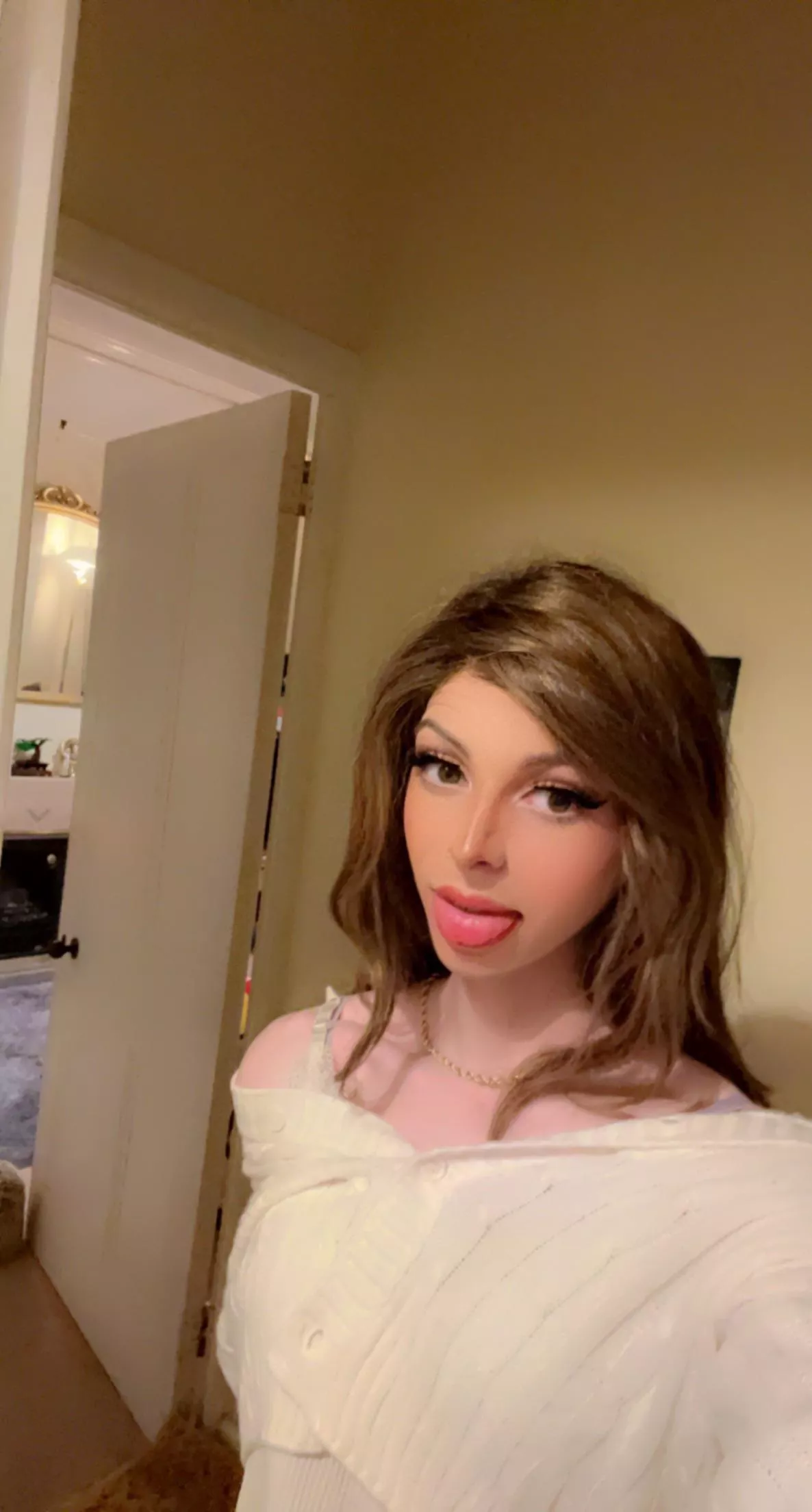 Will you come round to my birthday party ? We could always sneak off