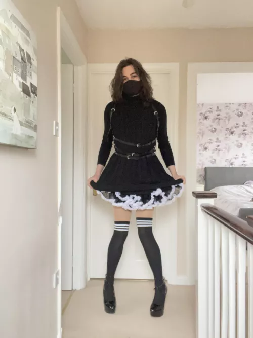 Wish i was a real woman🖤