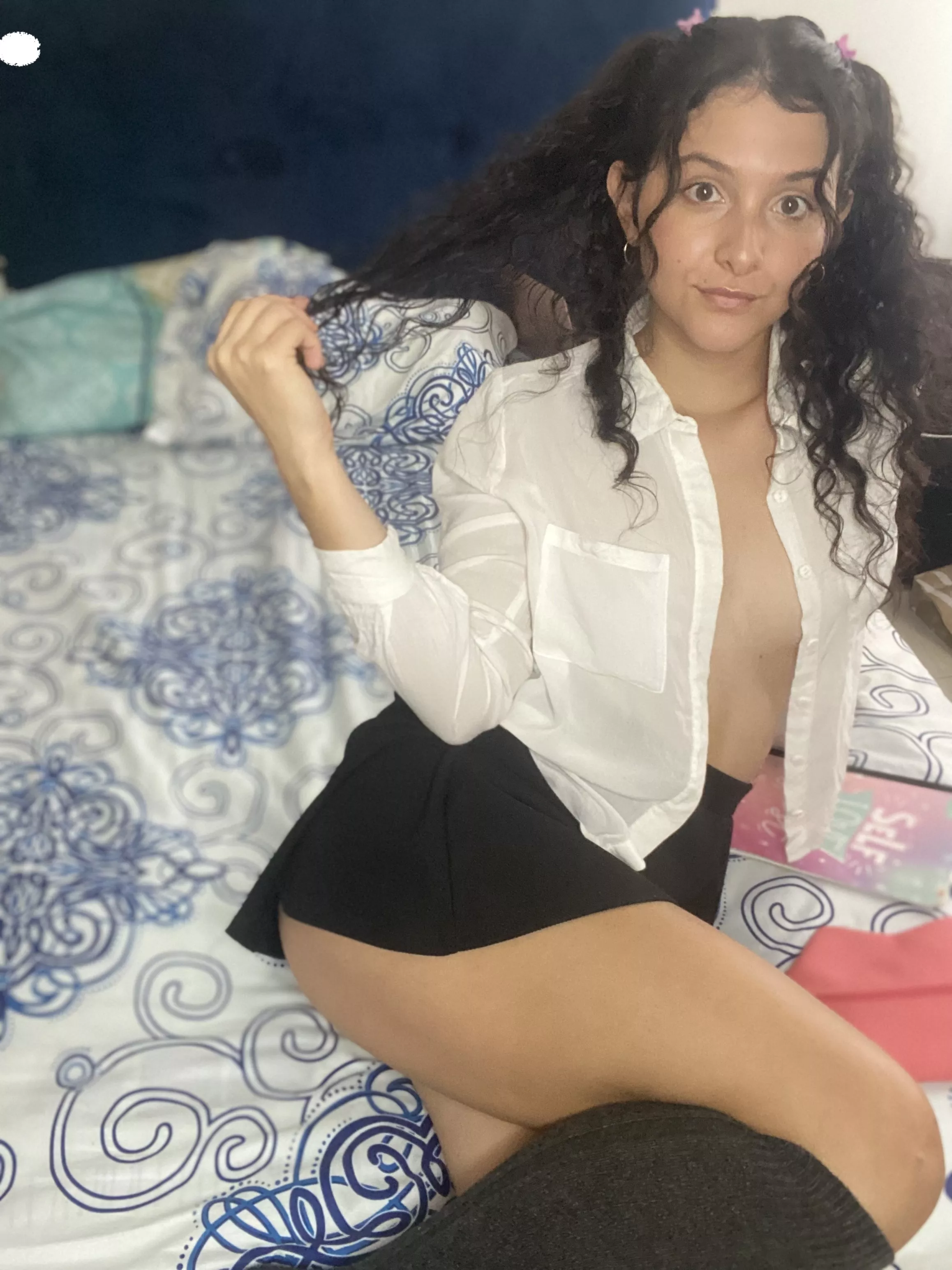 Would you let me sit on your face? 😋