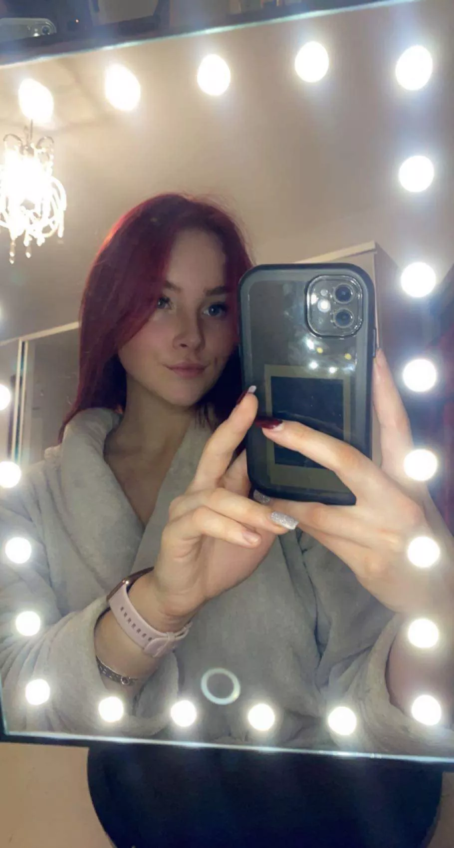 Would you say I look cute or hot?