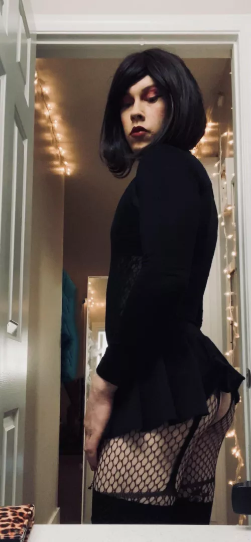 Would you spend an hour with me? 😈