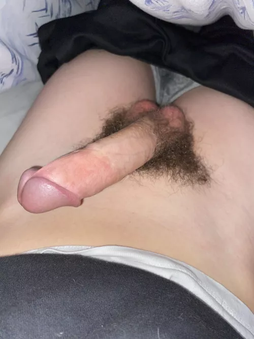 18 M UK. Looking for under 21s only. @Al_jackson95