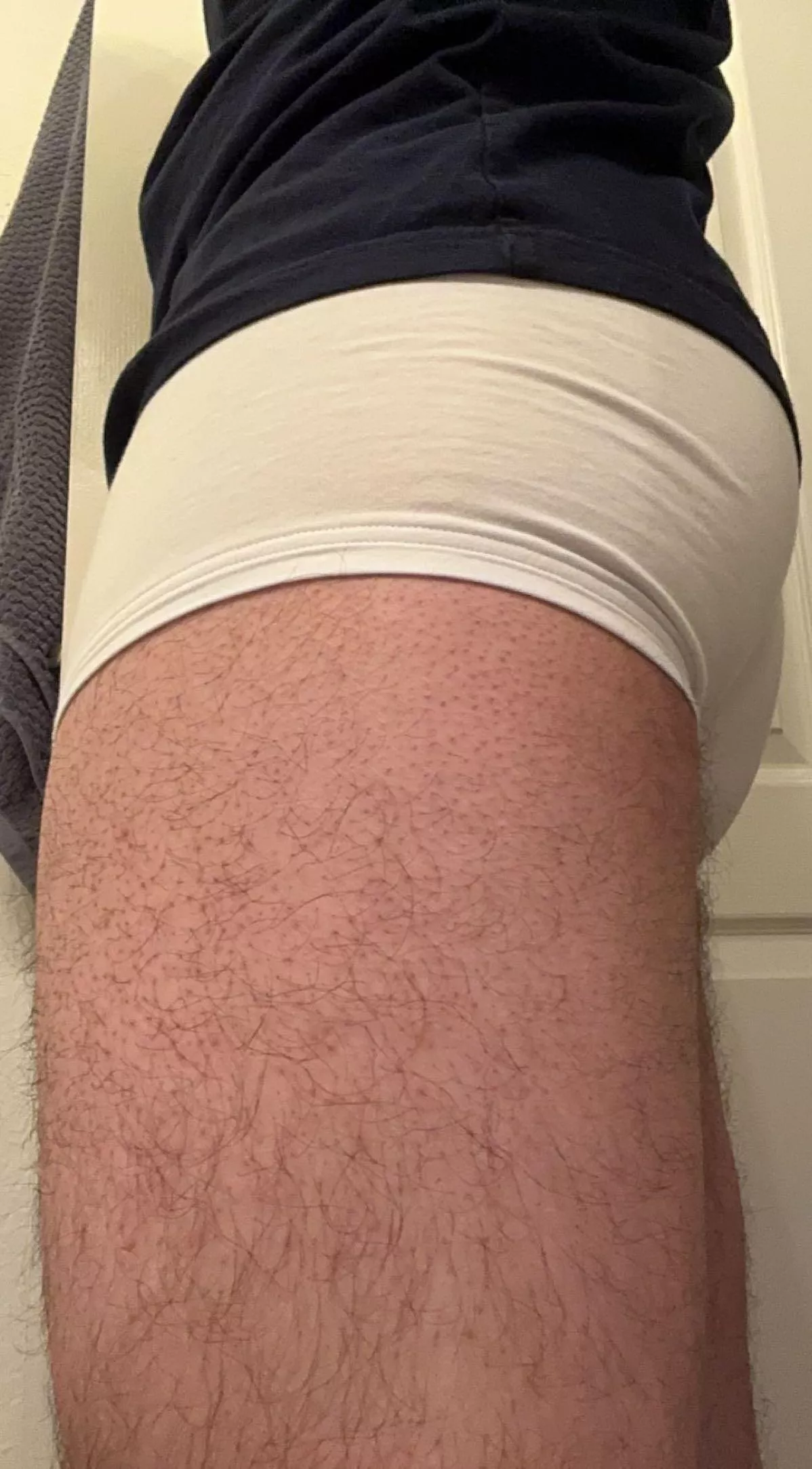 [19] Straight boy looking for some bros