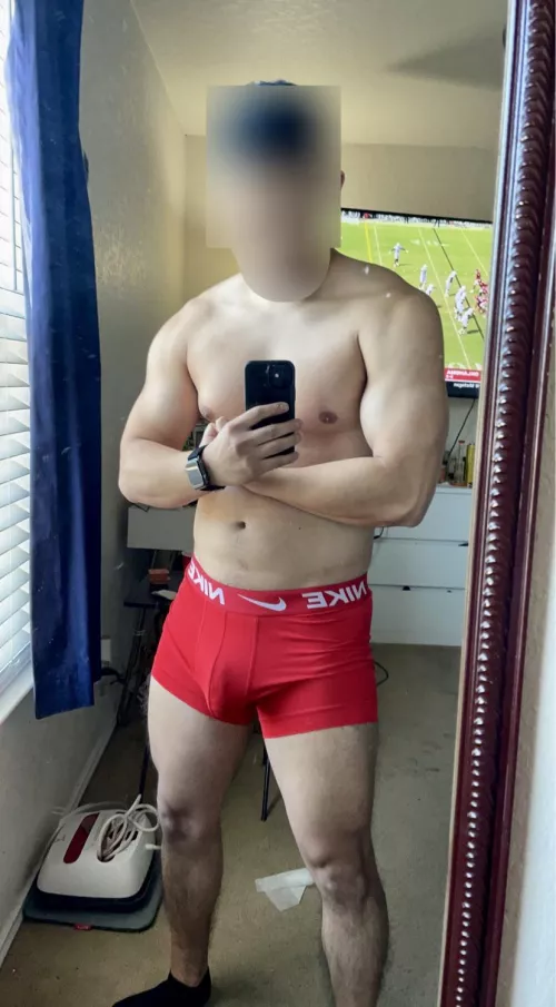 26M DMs open. Slide in the DMs and ask for the snap, might even show face