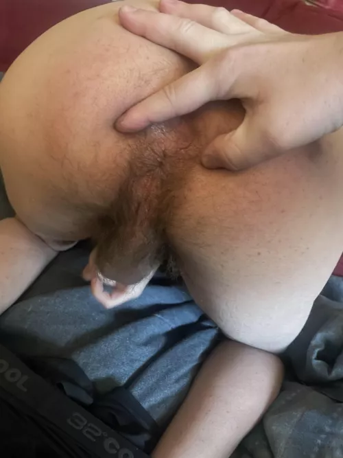 29 bi top experimenting with bottom whos got a big cock to break me