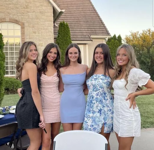 5 pretty girls