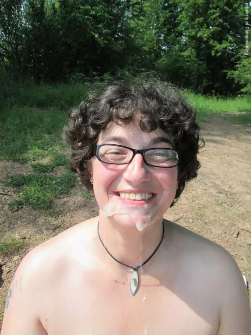 A nice sunny day facial, nice glasses hun?