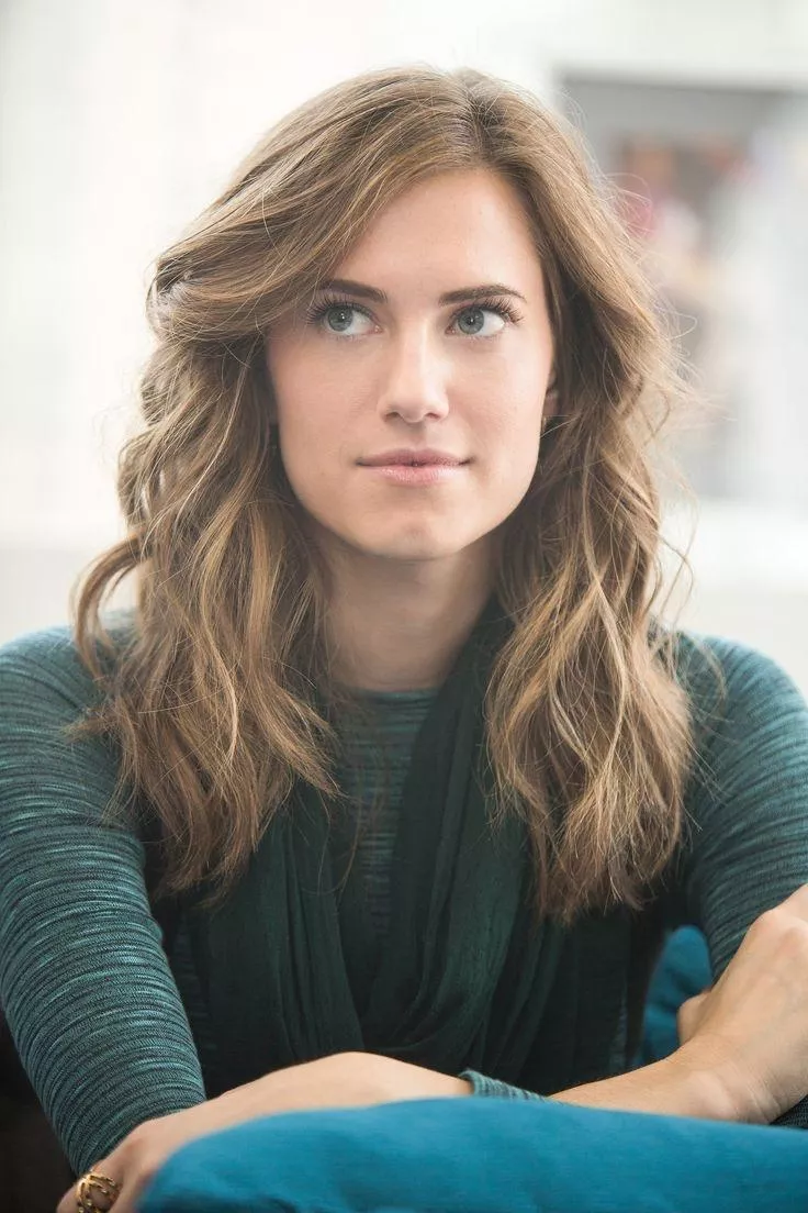 Allison Williams.