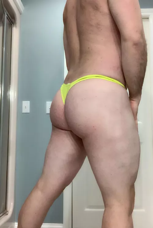 Another Hump Day 🍑