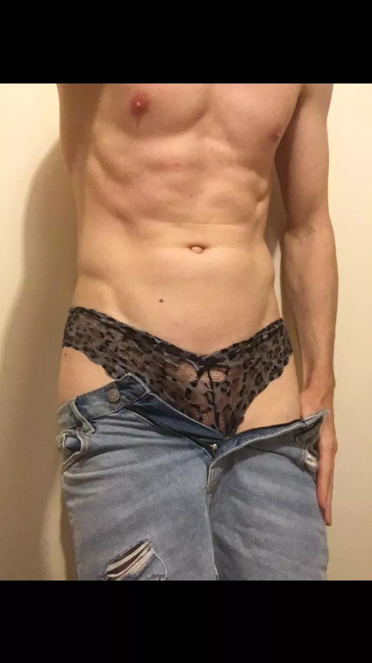 Anyone like my body? 🥰