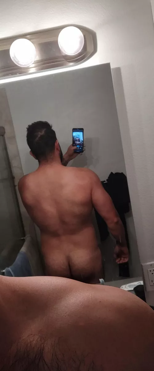 Back day [M]