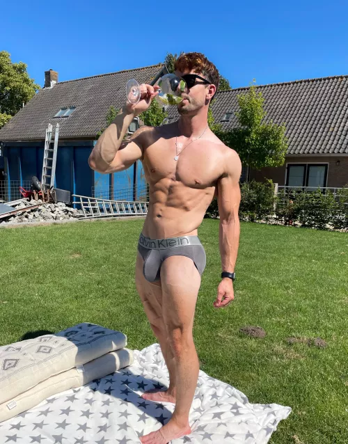 Bulging CK’s in the Sun… Any underwear recommendations?