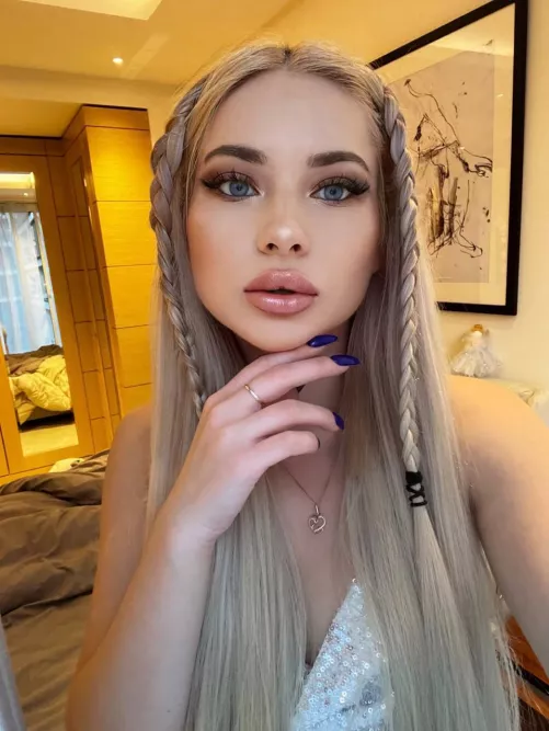 Can’t help but be a tease ;)