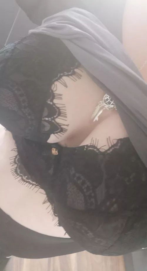 [F] day dreams and dream catchers