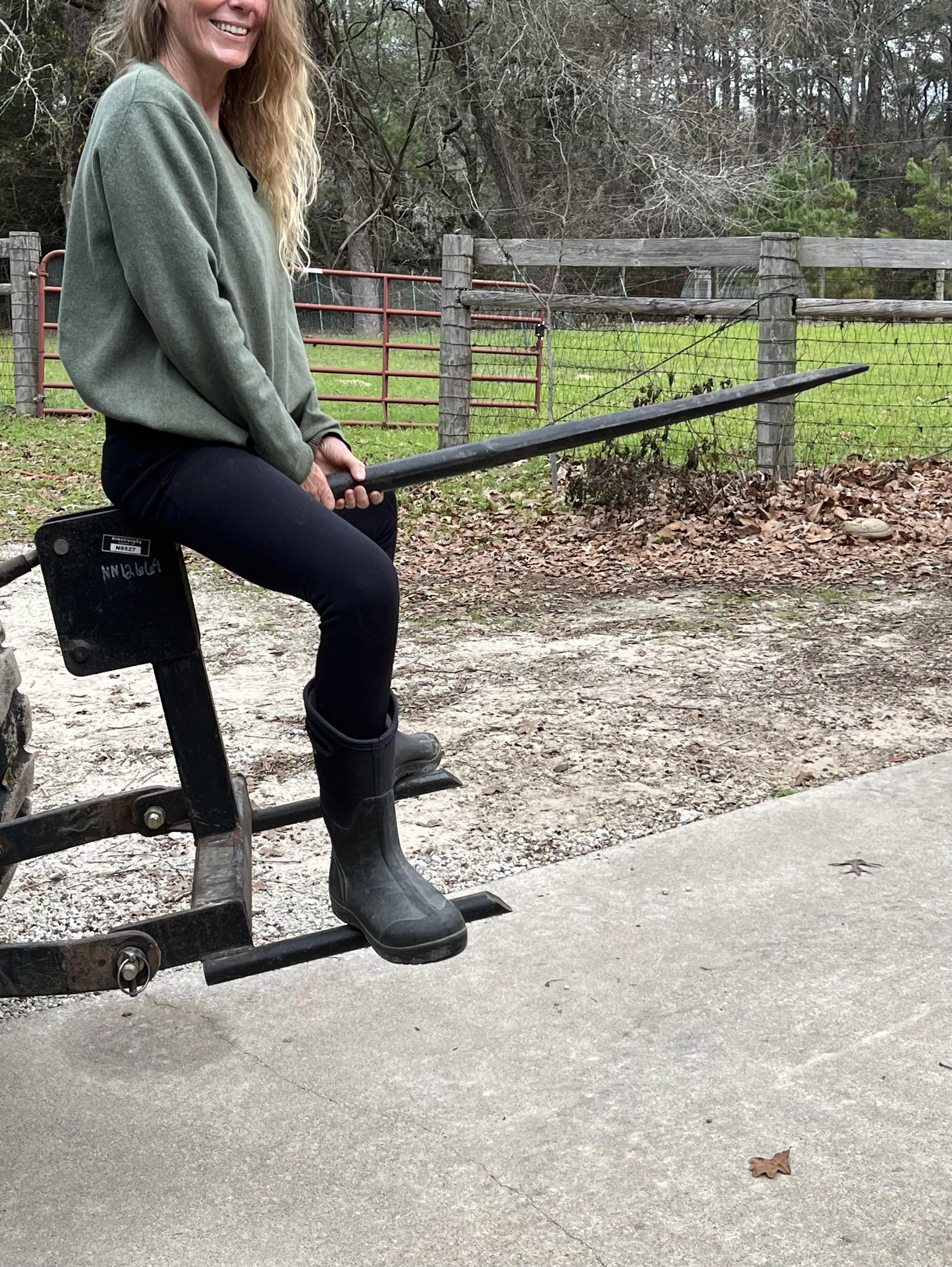 Fixing to poke me a bale.