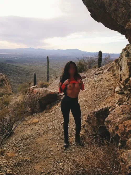 Fun fact, yoga pants are great for hiking!