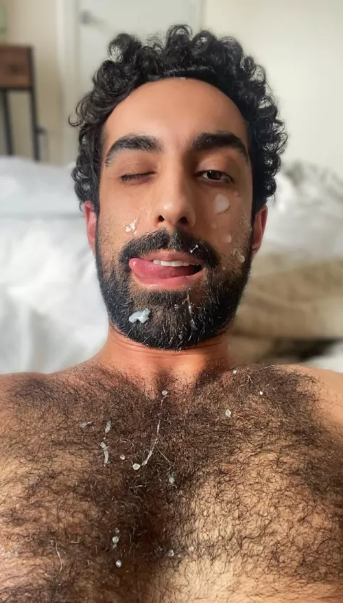 Got cum everywhere 💦😜