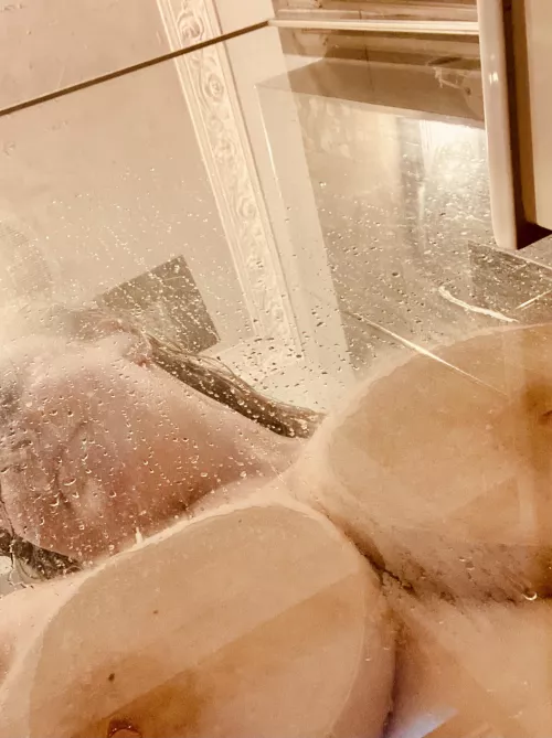 Had to share my shower picture from this morning. 🍒