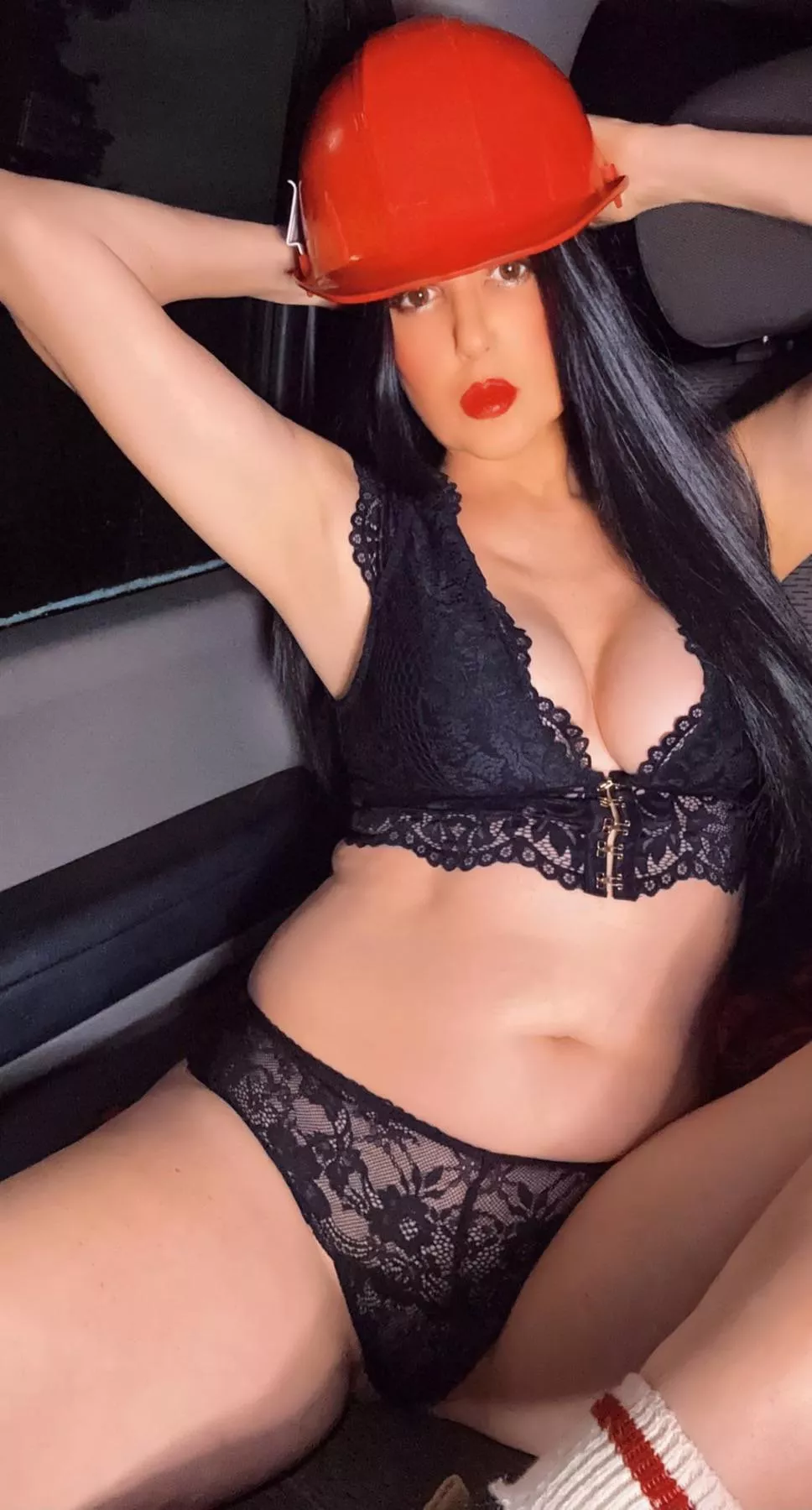 Hard day at work cum rub my body