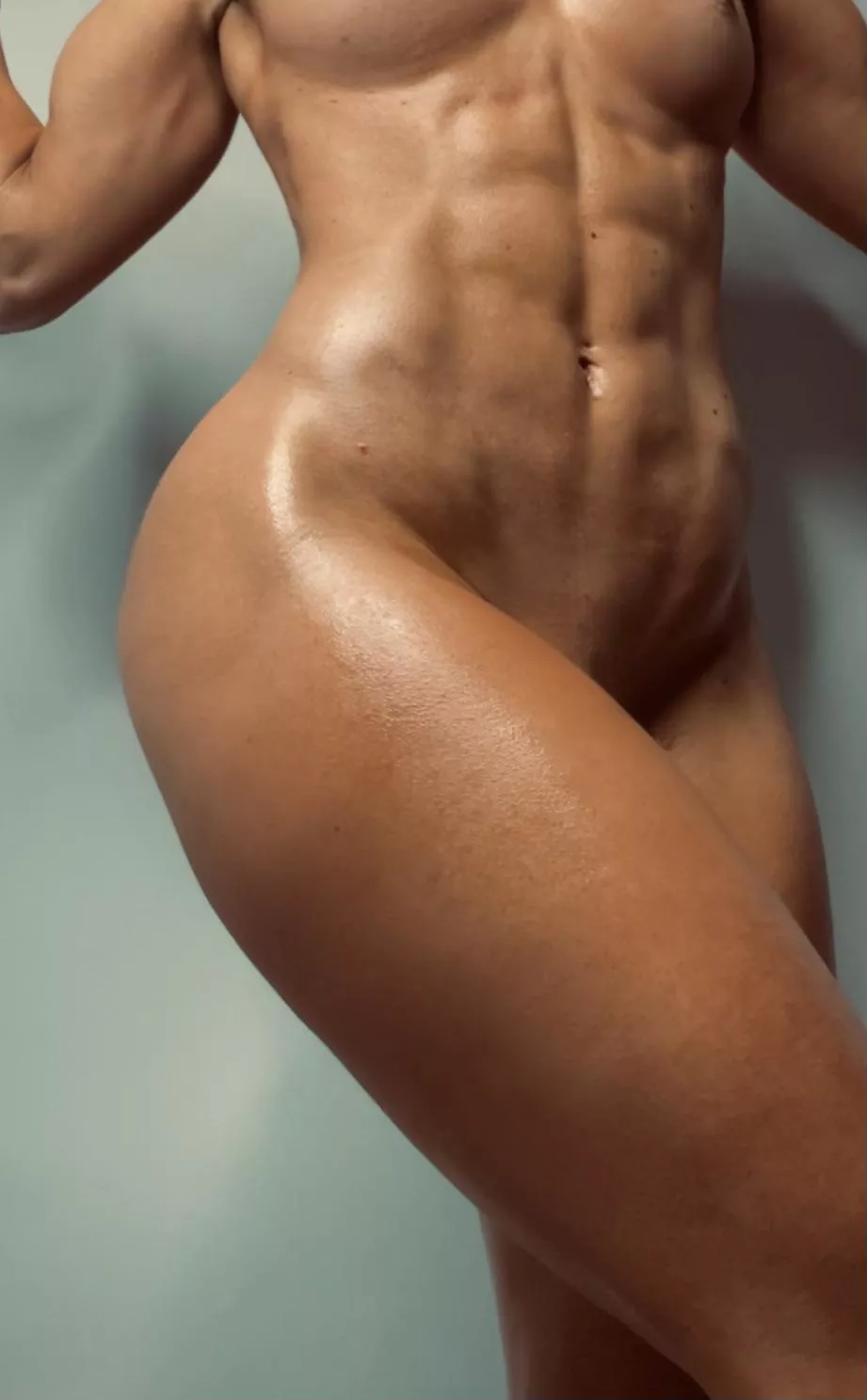 Hey I’m new here! Does my body qualify for posting?