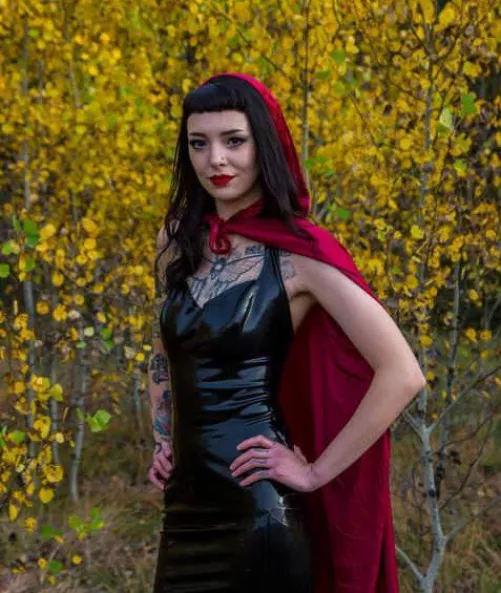 Hit an arrow for an instant humiliation task. [F]