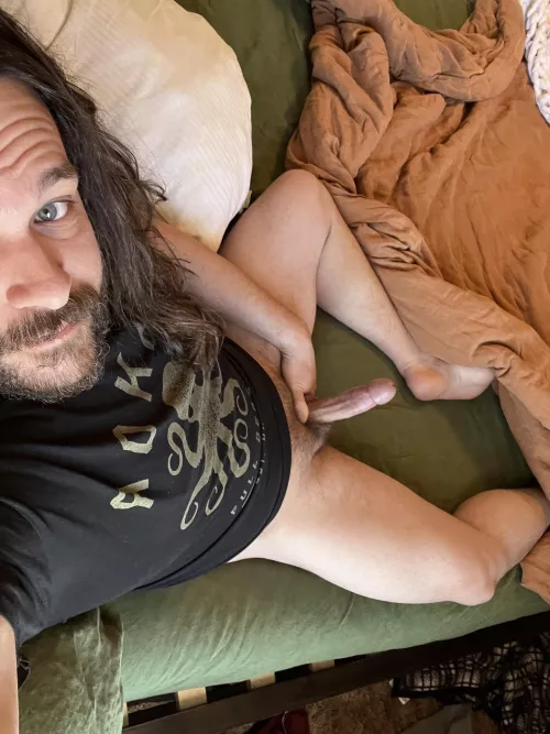 I really just need someone to straddle me like this. [35]