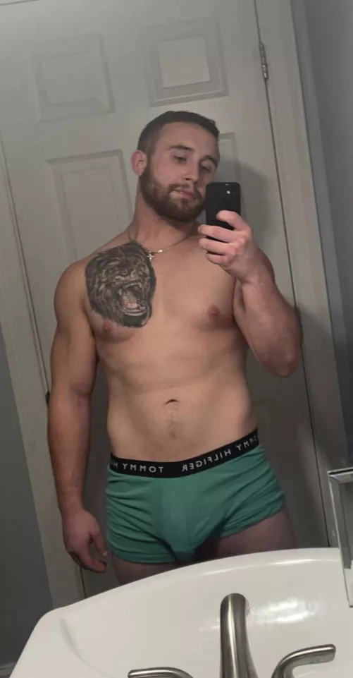 Is it too noticeable to go commando? 😈