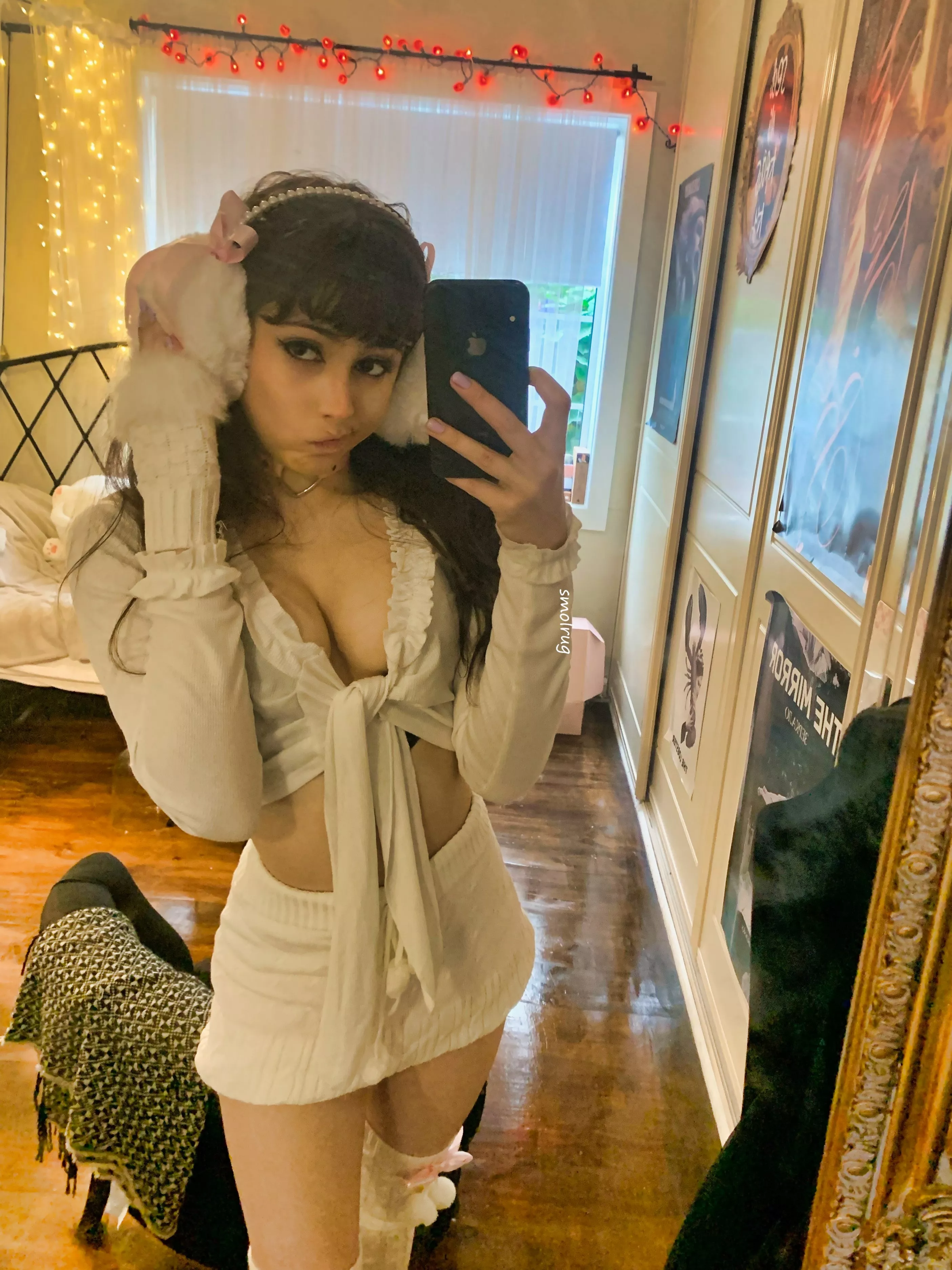 just want a gamerboy to stroke my earmuffs 🤍18f