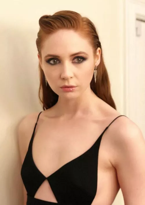 Karen Gillan.