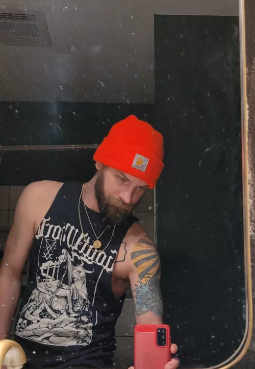 looking for someone who is as dirty as my mirror 😜