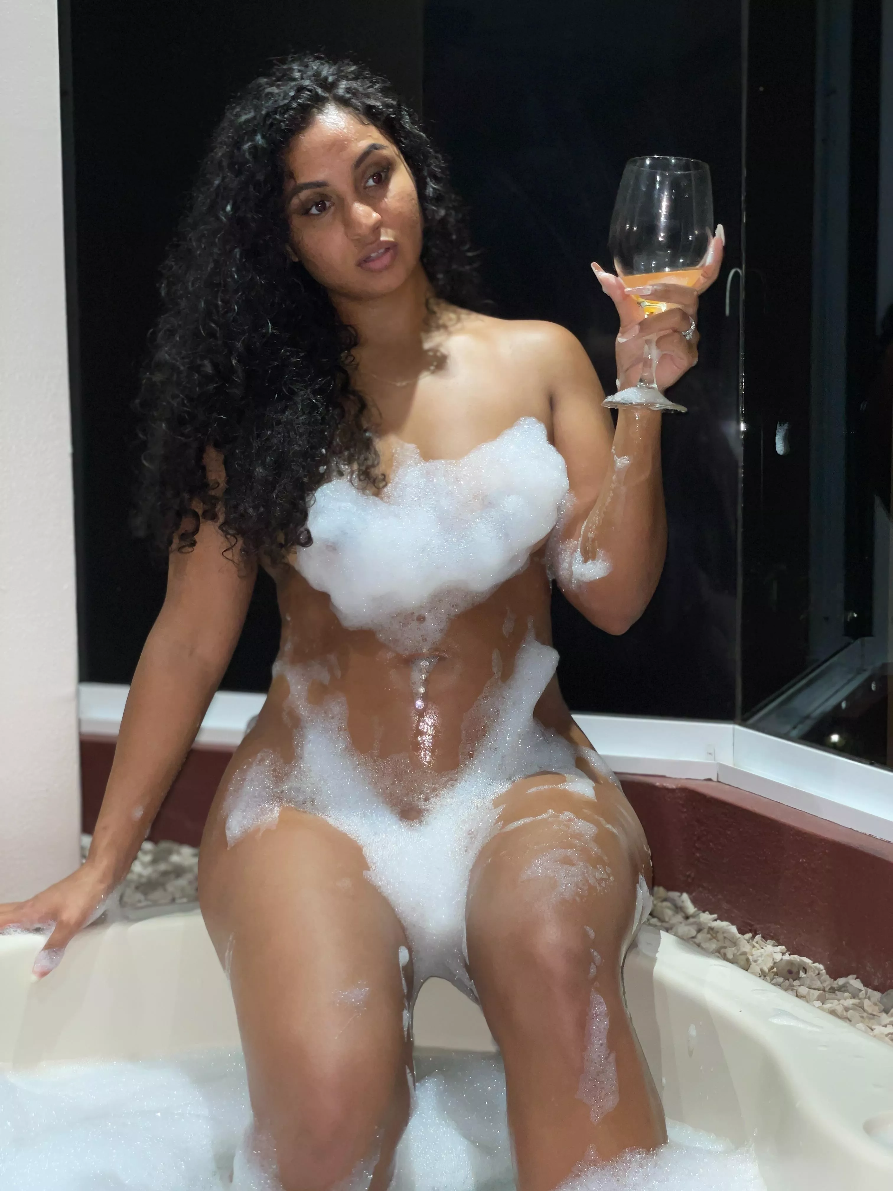 Love showing off my brown body here [F]